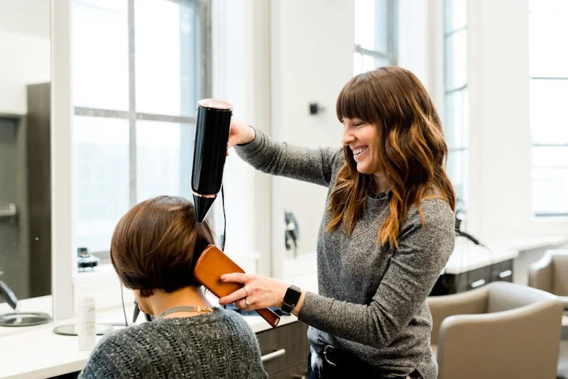 Balayage rubio realizado en The Morgan Room